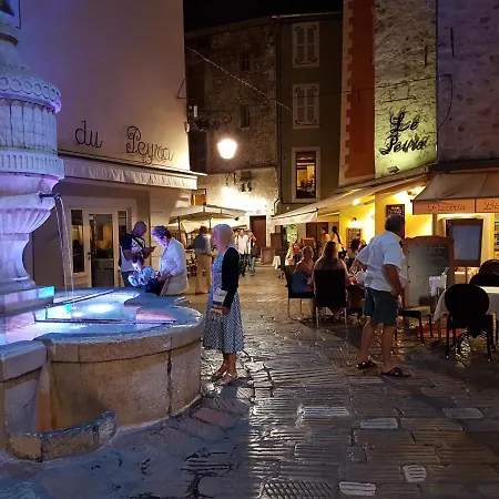 Quartier Piscine Municipale Bel 4 Pers Terrasse Parking Wi-fi Apartment